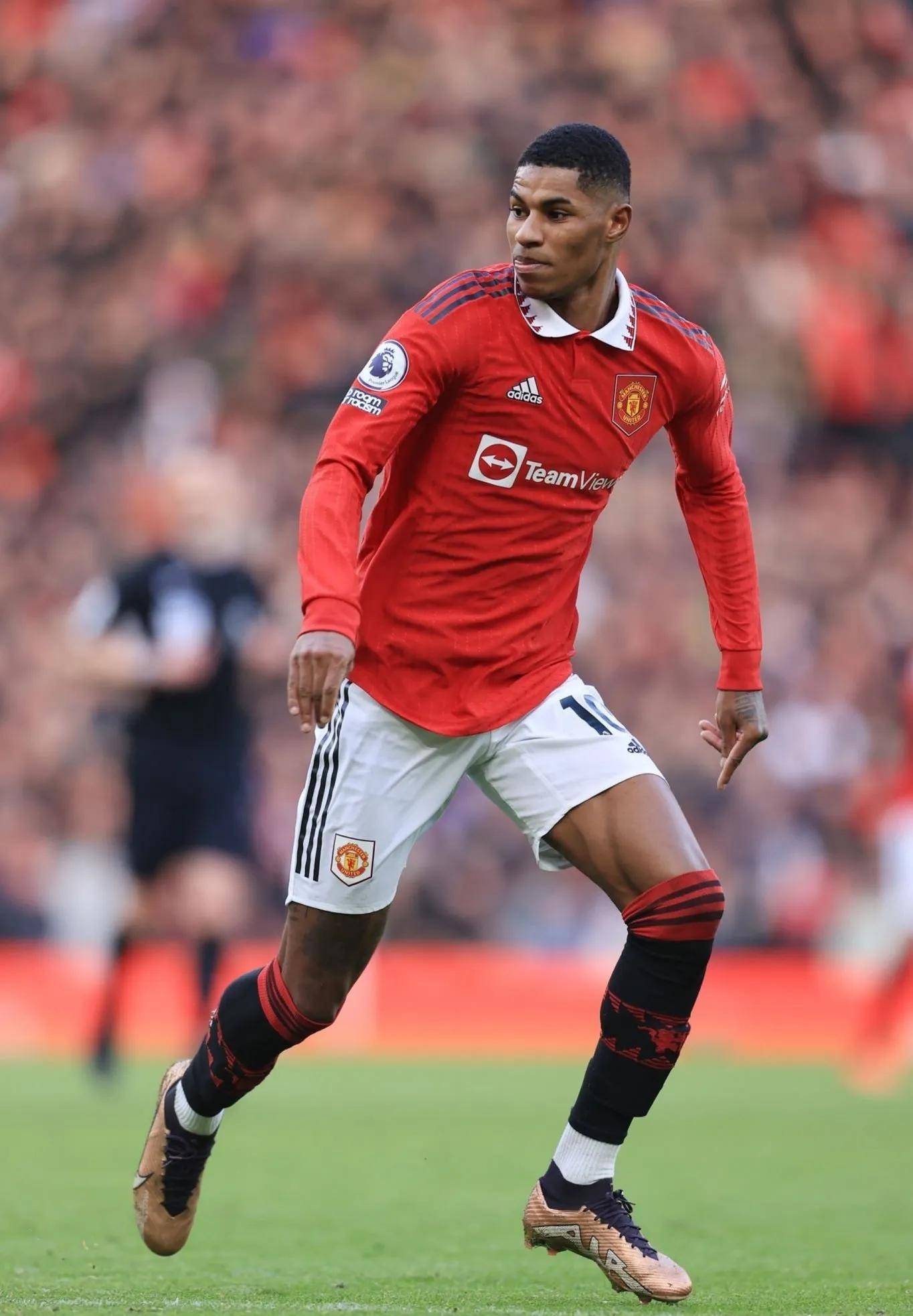 球落后的背 球落后的背